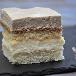 prajitura cu crema de vanilie si spuma de ness