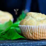 Briose cu cascaval, simpla si versatila VIDEO 2 brioșe cu cașcaval