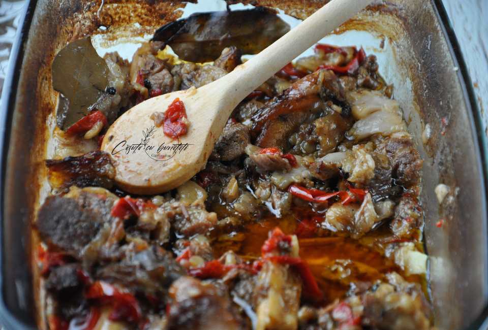 Mancare de oaie la cuptor, reteta explicata pas cu pas - VIDEO 1 mancare de oaie