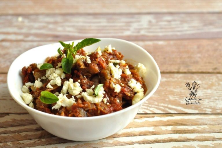 Vinete cu feta și busuioc – rețeta aromată inspirată din bucătăria turcească