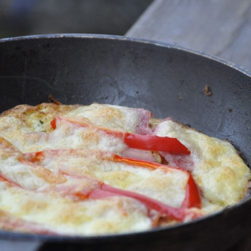 Pizza cu crusta de conopida 7 pizza de conopida
