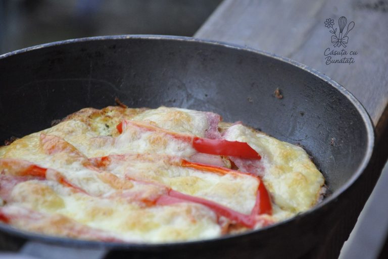 Pizza cu crusta de conopida